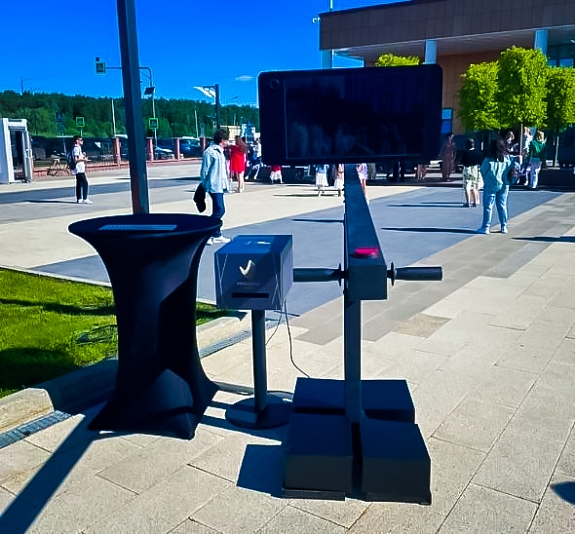 картинка Гигантская селфи-палка от компании Рент-Бери