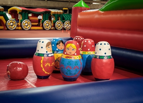 картинка Боулинг Матрешки от компании Рент-Бери