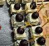 Канапе с голубым сыром и виноградом рис 2