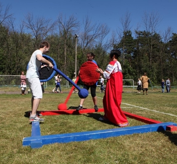 картинка Бой на мягких копьях от компании Рент-Бери