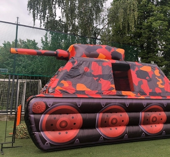 картинка Батут "Танк" от компании Рент-Бери