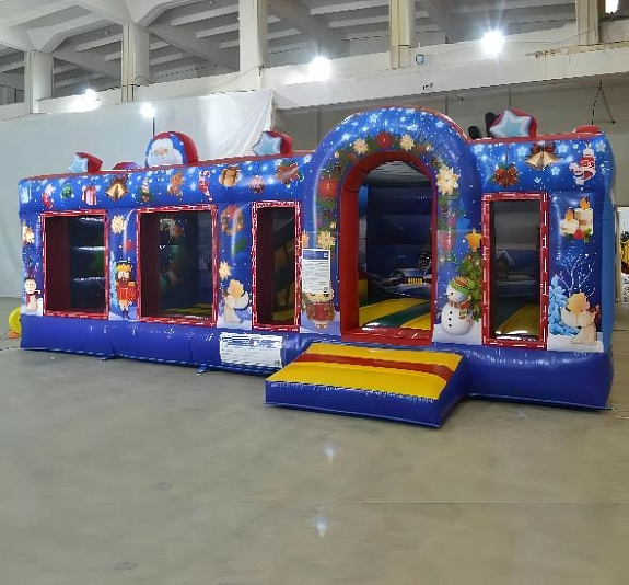 картинка Батут новогодний с сухим бассейном от компании Рент-Бери