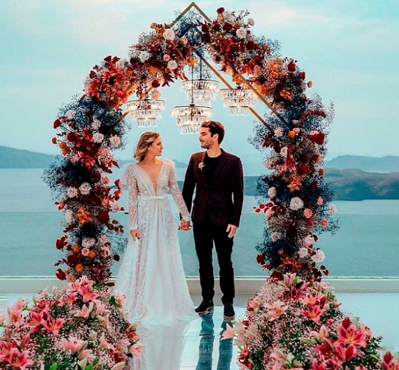 картинка Арка Готика от компании Рент-Бери