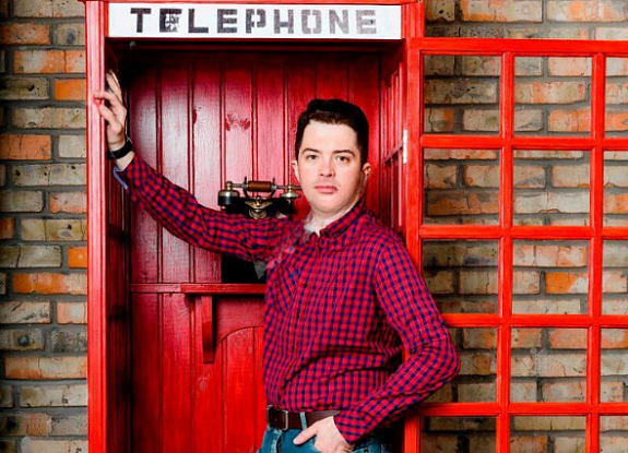 Фотозона «Телефонная будка»