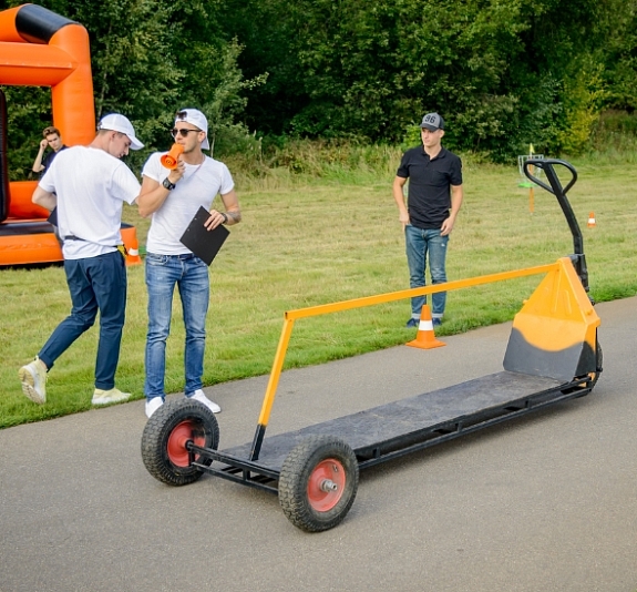 картинка Аттракцион «Командный самокат» от компании Рент-Бери
