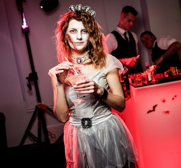 Хэллоуин бар рис 5