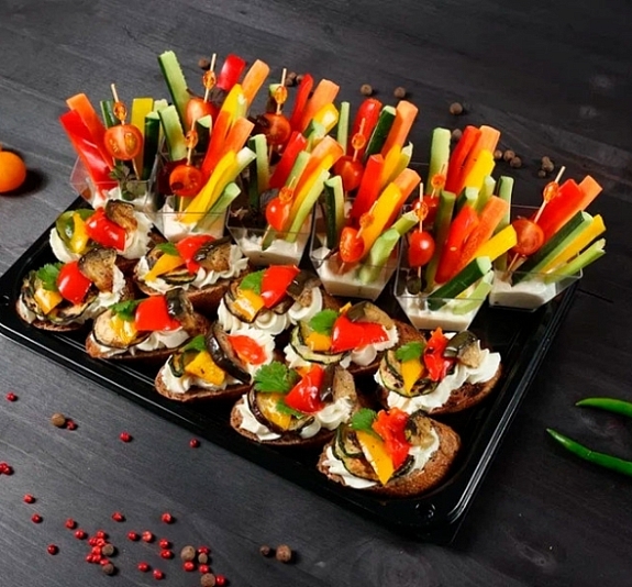 Брускетта с печеным перцем и фетой рис 3