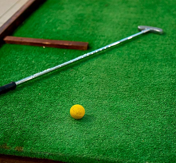 картинка Новогодний мини-гольф от компании Рент-Бери