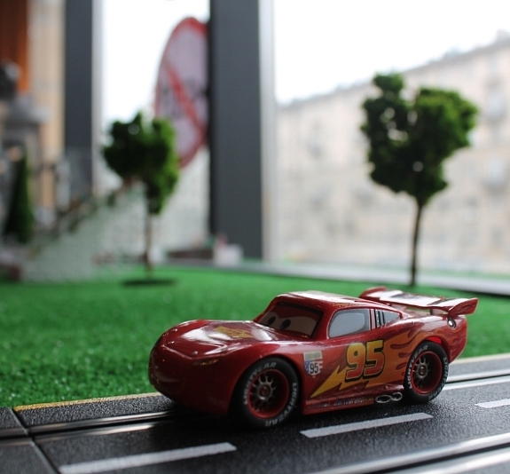 картинка Машинки Слот-кары от компании Рент-Бери