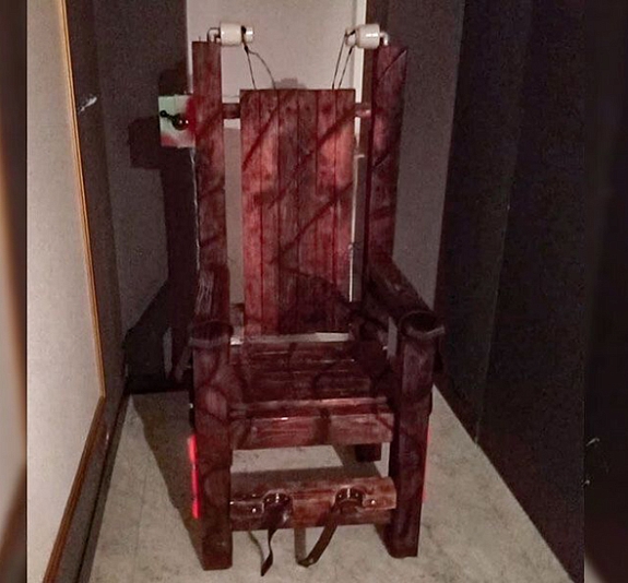 Комната страха — декорации рис 5