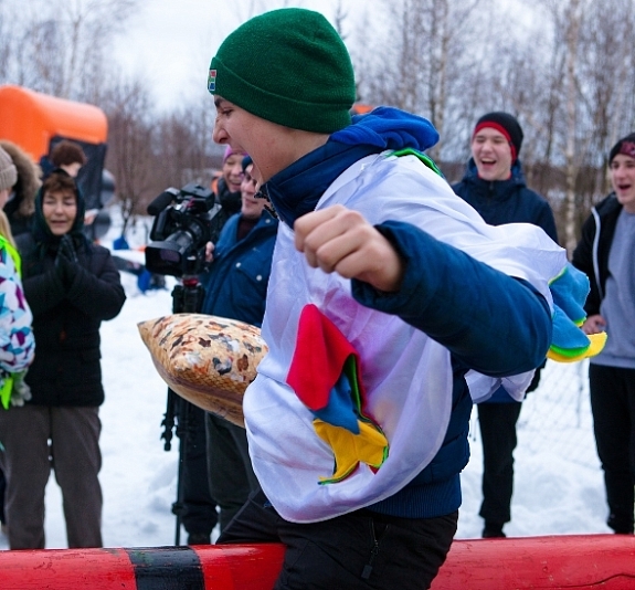 картинка Петушиные бои от компании Рент-Бери