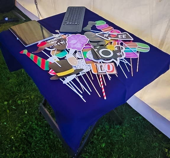 картинка Гигантская селфи-палка от компании Рент-Бери