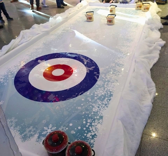 картинка Керлинг по-русски от компании Рент-Бери