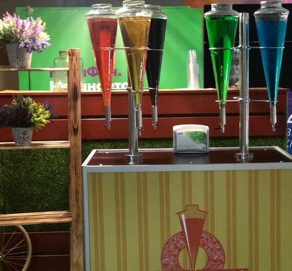 Стойка с сиропами рис 2