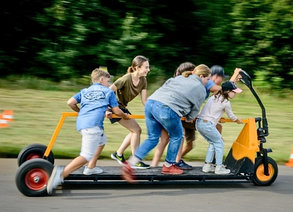 картинка Аттракцион «Командный самокат» от компании Рент-Бери