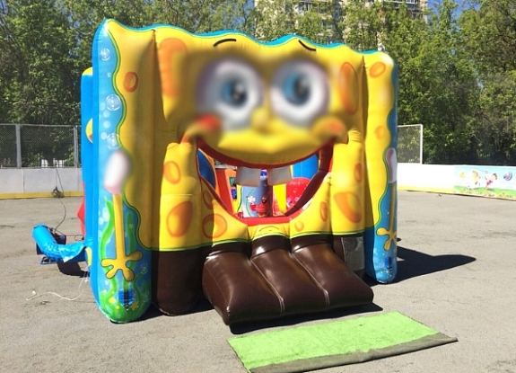 Батут с горкой "Губка"
