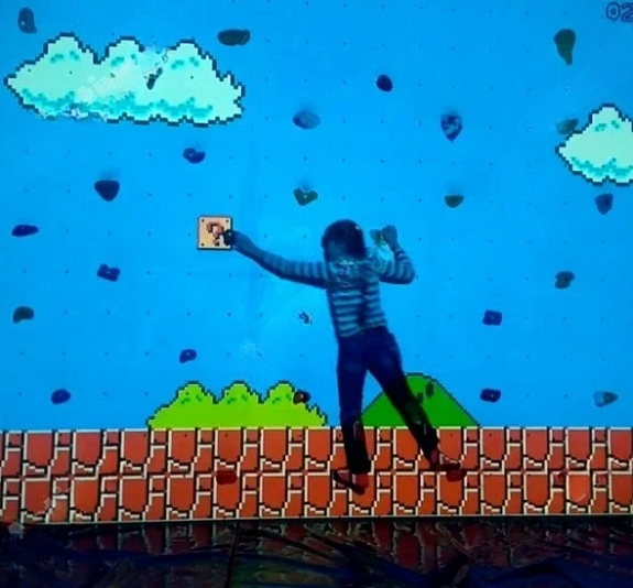 Интерактивный скалодром рис 1