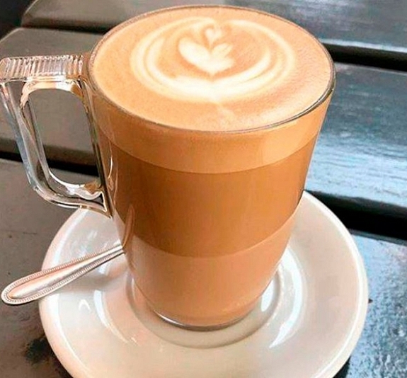 Кофеварка 0,85 кВт чёрная рис 1