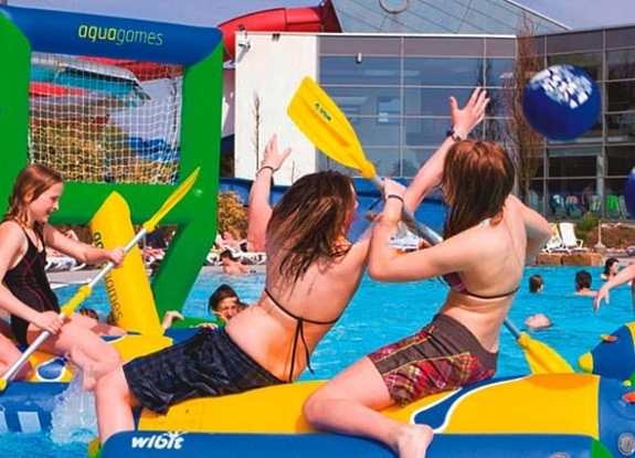 Поло с надувными лодками