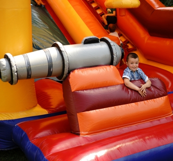 Надувная горка "Капитан Крюк" рис 1