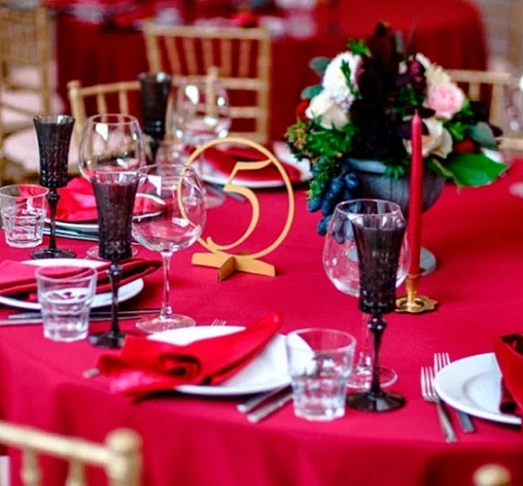 Скатерть круглая 3,2м бордовая рис 2