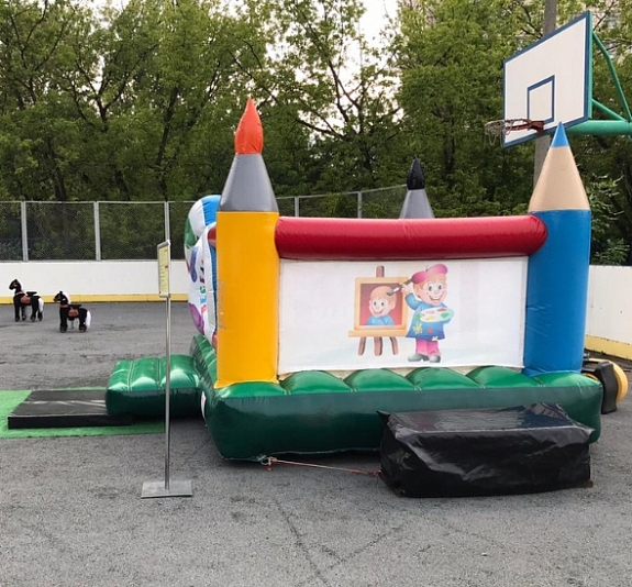 Батут-манеж "Веселый художник" рис 1