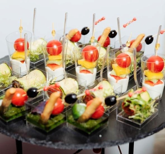 картинка Фуршет готовый без обслуживания от компании Рент-Бери