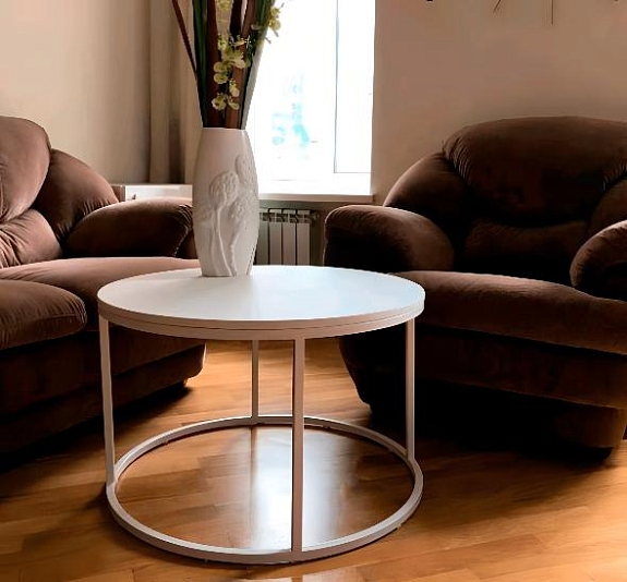 картинка Журнальный стол Round White от компании Рент-Бери