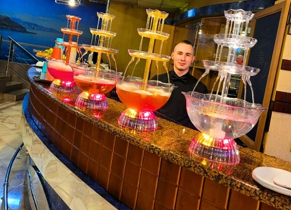 Фонтан с напитками