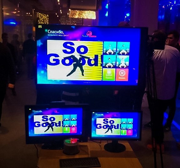 картинка Фотозона "Танцующие головы" от компании Рент-Бери