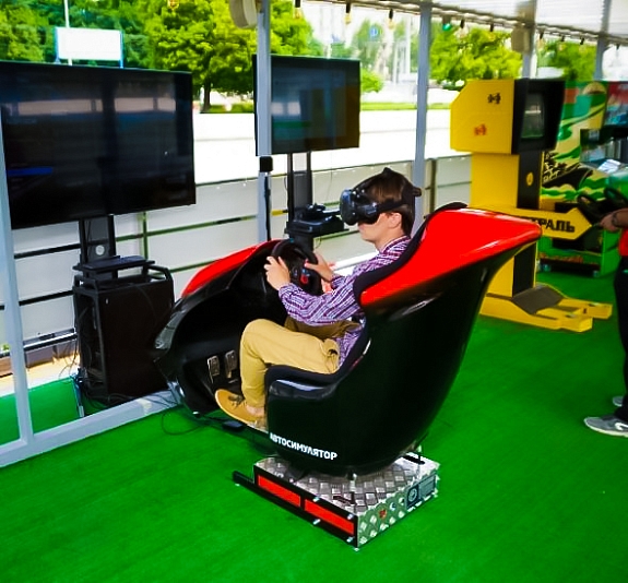 картинка Автосимулятор VR от компании Рент-Бери