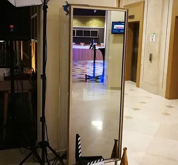 Селфи зеркало Винный шкаф рис 1