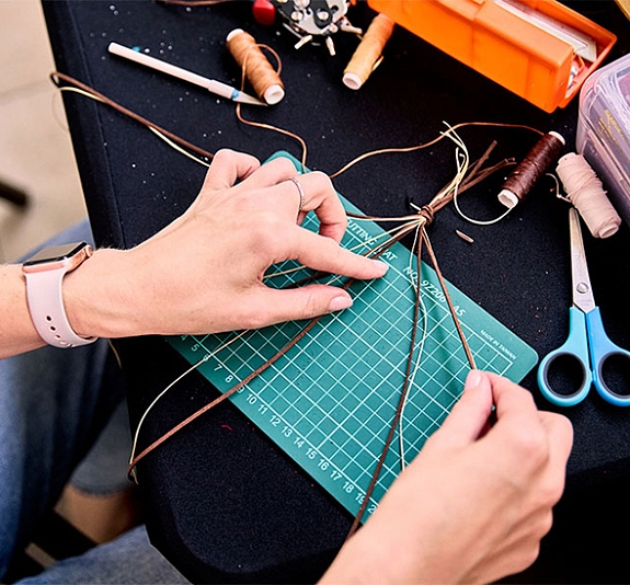 картинка Аксессуары из кожи «Символ года» от компании Рент-Бери