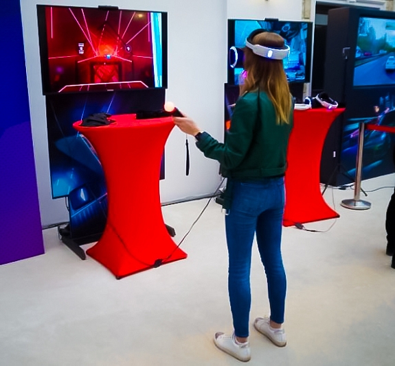 картинка Бит-сайбер VR от компании Рент-Бери