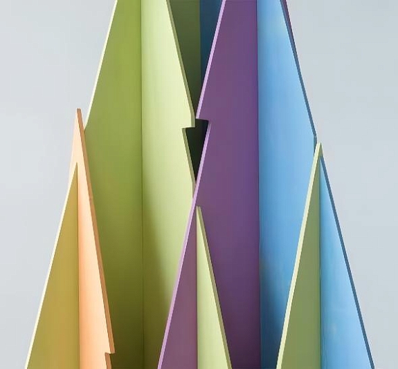 картинка Декоративная ель от компании Рент-Бери