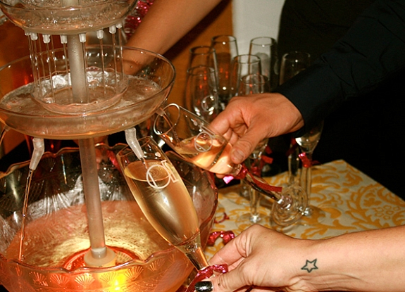 Фонтан с шампанским