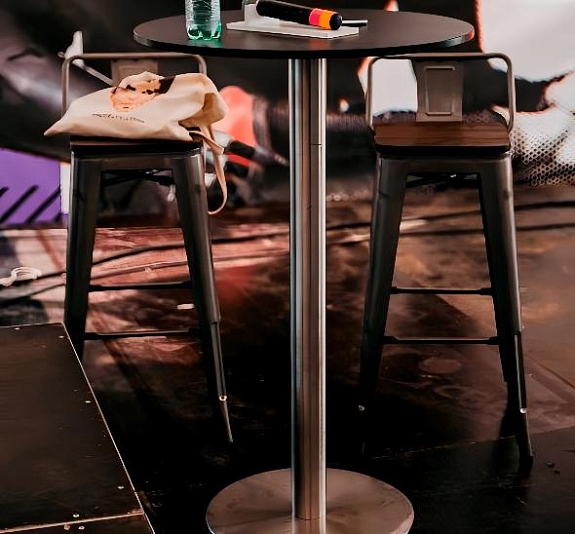 картинка Стол банкетный D70 черный от компании Рент-Бери