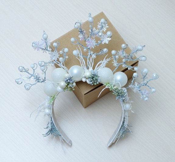 картинка Новогодние ободки на голову от компании Рент-Бери