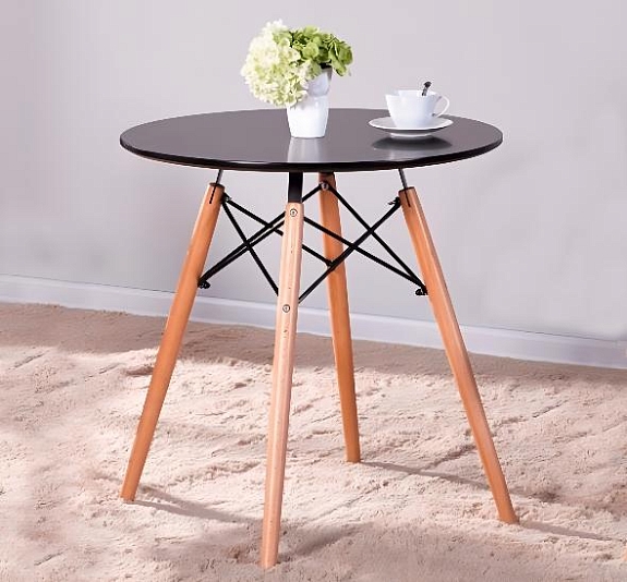 картинка Стол Eames черный от компании Рент-Бери