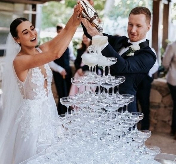 Пирамида из шампанского 286 бокалов (11 ярусов) рис 6