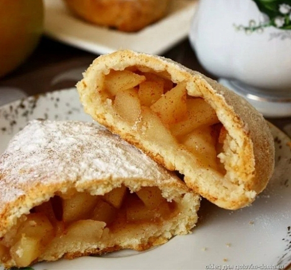 Пирожки с яблоком рис 3