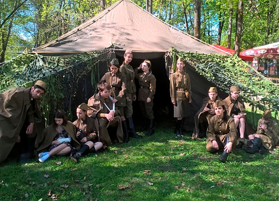 Армейская палатка