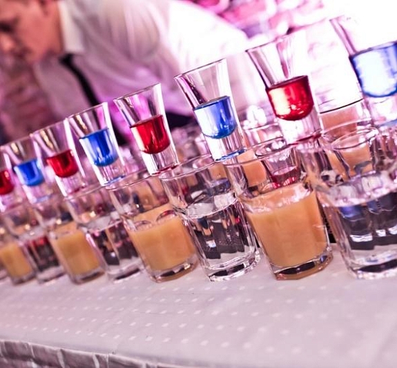 картинка Коктейль-шоу "Поезд удачи" от компании Рент-Бери