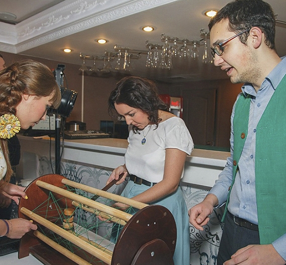 картинка Подарок от Деда Мороза от компании Рент-Бери