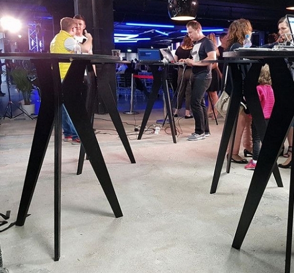 Коктейльный столик Tripod рис 2