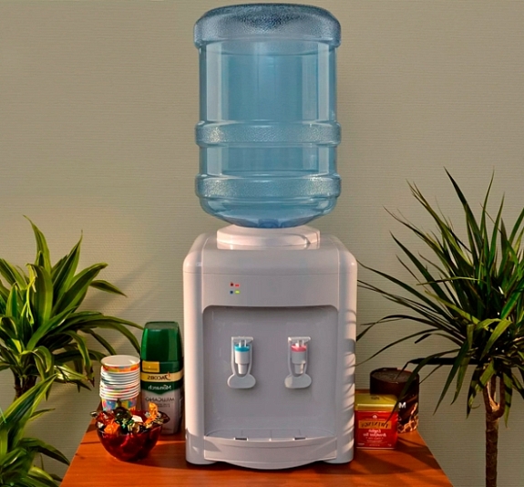 Кулер для воды настольный рис 1