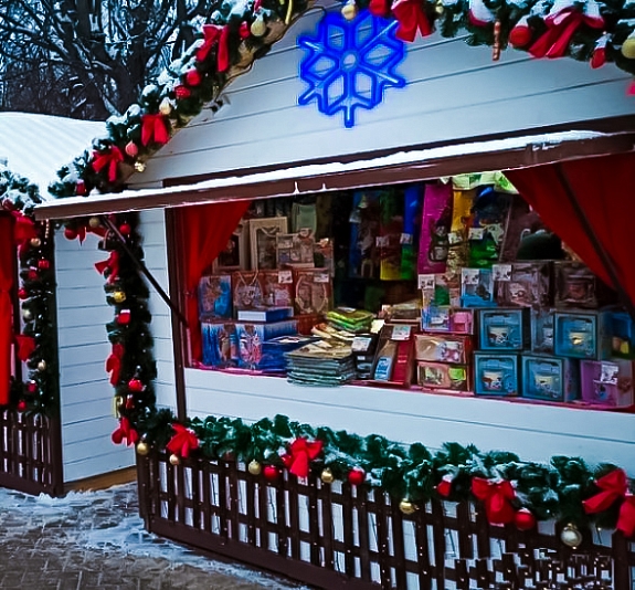 картинка Рождественский ярмарочный домик от компании Рент-Бери