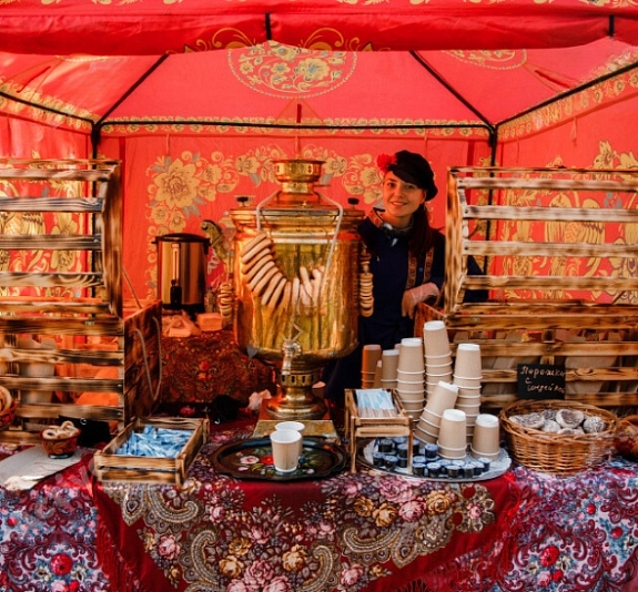 картинка Чаепитие в русском стиле от компании Рент-Бери