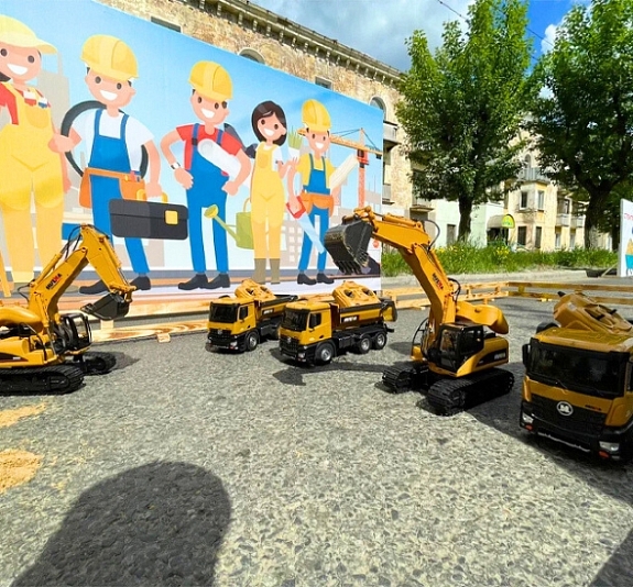 Радиоуправляемая стройка рис 1