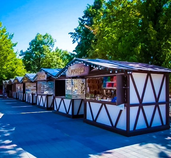 картинка Ярмарочный домик Шале от компании Рент-Бери